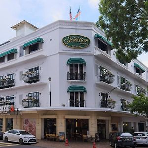 The Jesselton Hotel